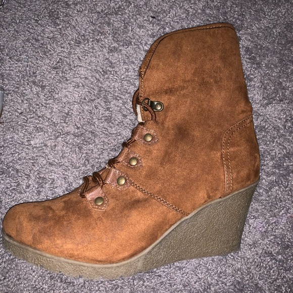 Wedges - Picture 2 of 3